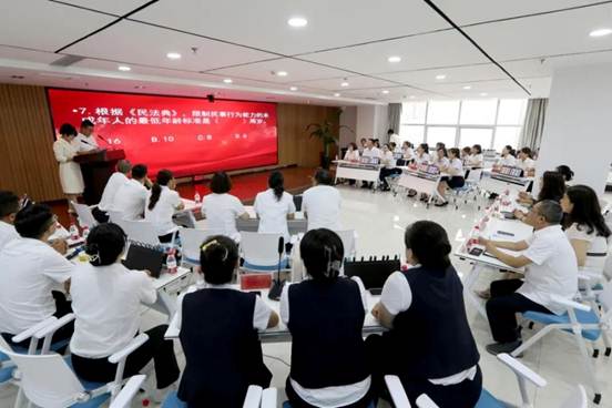 说明: 说明: IMG_258