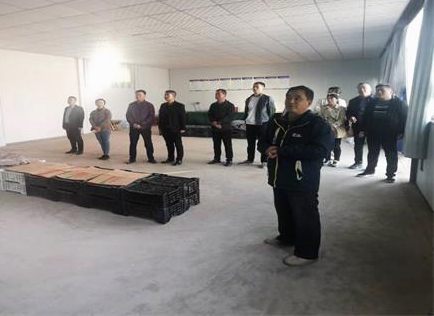 20095617p4n8.jpg 20095617p4n8.jpg