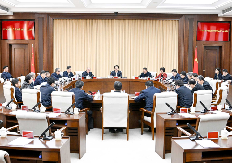 巩固拓展主题教育成果 持续汇聚振兴突破力量 团结带领广大干部群众开辟吉林事业发展新天地 巩固拓展主题教育成果 持续汇聚振兴突破力量 团结带领广大干部群众开辟吉林事业发展新天地