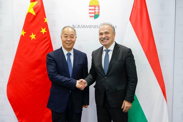 马有祥会见匈牙利农业部部长