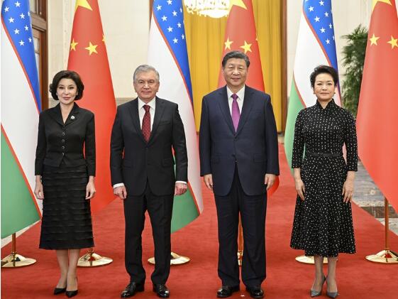 习近平同乌兹别克斯坦总统米尔济约耶夫会谈 习近平同乌兹别克斯坦总统米尔济约耶夫会谈