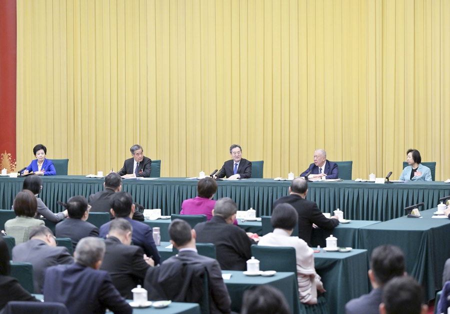 两会受权发布｜李强赵乐际王沪宁蔡奇丁薛祥李希分别参加全国两会一些团组审议和讨论