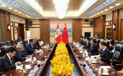 韩俊会见秘鲁农业发展与灌溉部部长马内罗 韩俊会见秘鲁农业发展与灌溉部部长马内罗