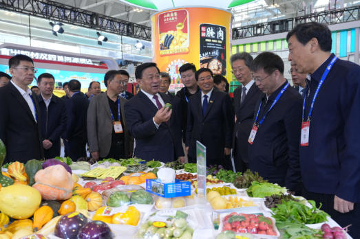 第二十二届中国国际农产品交易会“强农论坛”在天津市举办2 第二十二届中国国际农产品交易会“强农论坛”在天津市举办2