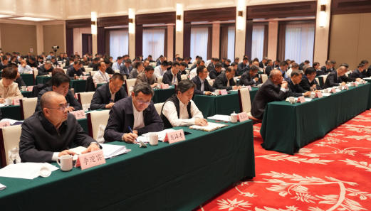 农业农村部在湖北武汉召开现场会强调 大力培育农业科技领军企业 强化农业企业科技创新主体地位2 农业农村部在湖北武汉召开现场会强调 大力培育农业科技领军企业 强化农业企业科技创新主体地位2